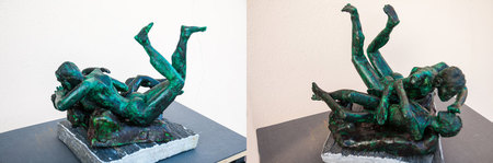 Les  &eacute;bats d'Aphrodite et d'Ar&egrave;s-Gr&egrave;s patin&eacute;-35x28 H:32cm socle ardoise H:4